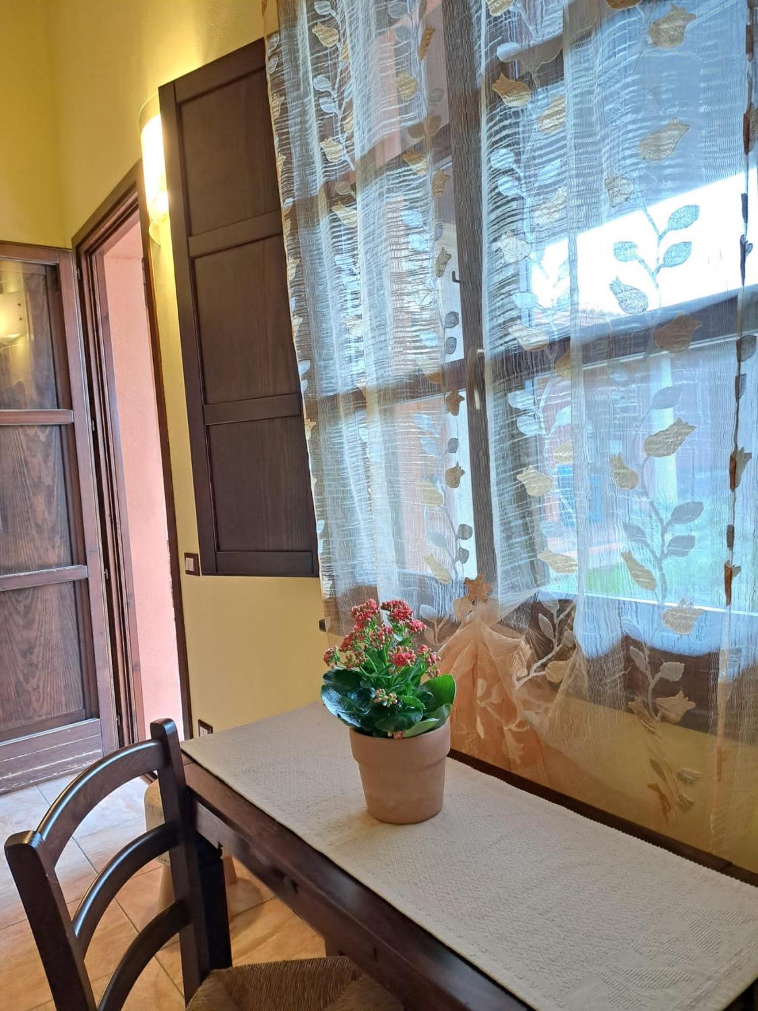 CuccuruAio' B&B Siamaggiore Esterno foto