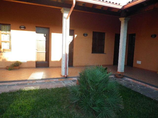 CuccuruAio' B&B Siamaggiore Esterno foto